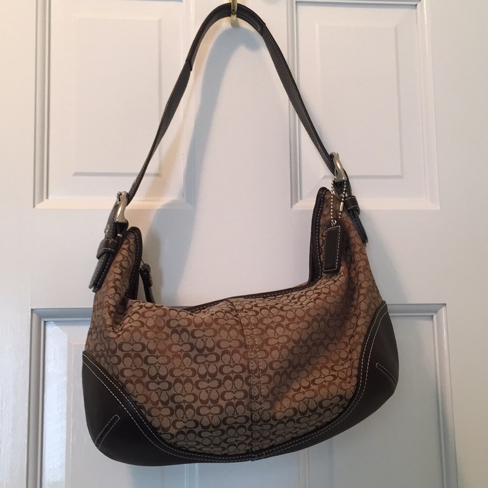 Coach mini "c" hobo in like new condition